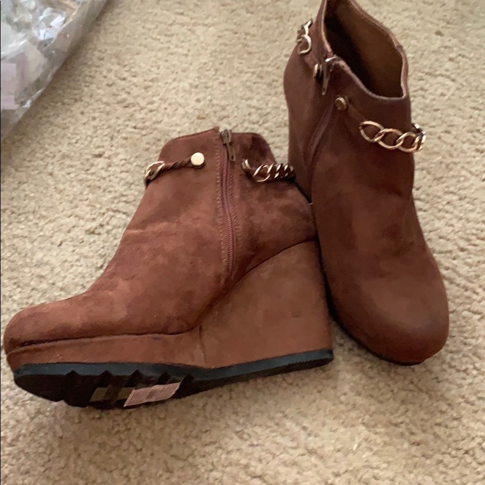 Brown Booties - Picture 3 of 6